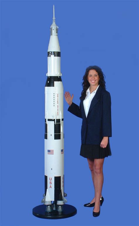 Saturn V 1:48 Scale | Saturn v rocket, Model rocketry, Saturn v rocket model