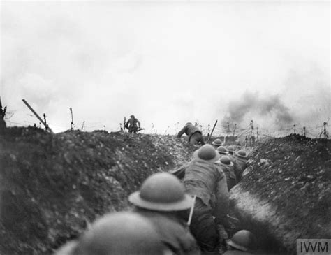 Ww1 British Soldiers In Trenches