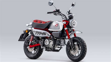 2023 Honda Monkey Brings Cheerful Plaid, Color-Matched Frame To The Party