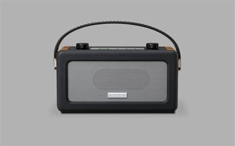 Roberts Vintage Radio Review: Timeless Style And Sound