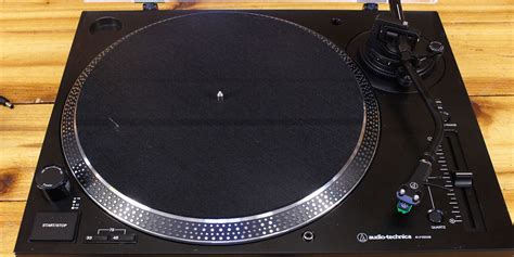 Best Turntables With Built-In Preamp [Our Top in 2024 ]