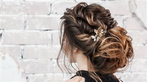 Homecoming Dance Hairstyles Inspiration Perfect For The Queen