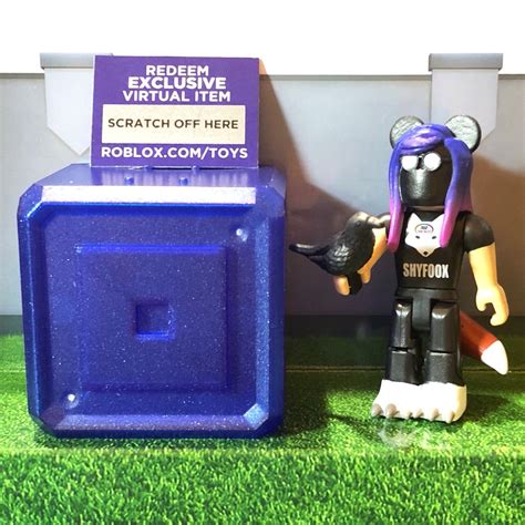 Roblox Celebrity Series 2 Mystery Blue Box Kids Toys Figures NEW + Virtual Codes - Minecraft Blog