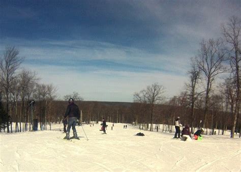 A Beginner's Thoughts on Skiing and Snow Tubing at Jack Frost Ski Resort - Uncovering PA