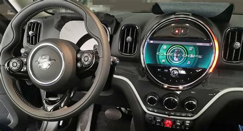 Mini Cooper Countryman Interior | New & Used Car Reviews 2020