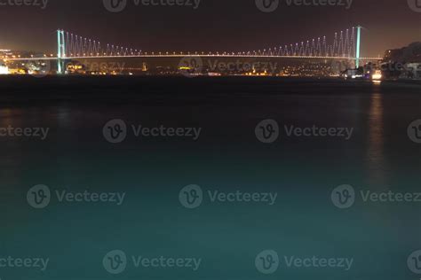 Bosphorus Bridge in Istanbul 11150431 Stock Photo at Vecteezy