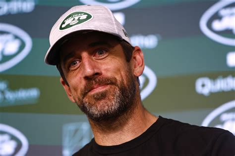 Aaron Rodgers Doesn't Seem Happy The Jets Will Be On Hard Knocks - The Spun