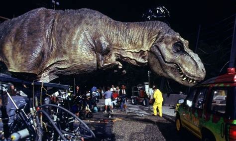 Behind-the-Scenes: Jurassic Park T-Rex Entrance Scene - Cinemablography