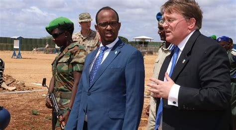 Somalia: New soldiers graduate from UK-led training course