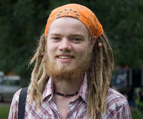 22 Modern Bandana Hairstyles for Men in 2024