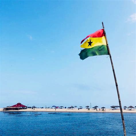 Best 5 Stunning Beaches in Accra - Dinesurf