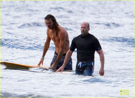 Jason Statham: Surfing Vacation in Hawaii!: Photo 3024699 | Jason ...