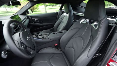 Toyota Supra 2020 Interior Back Seat - img-probe