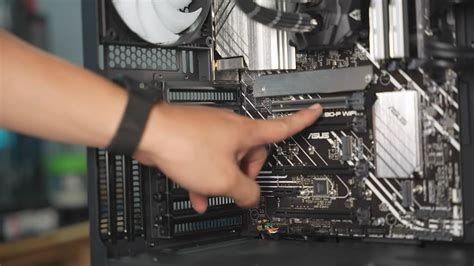 How to Install the 4090 GPU in your New Skytech PC