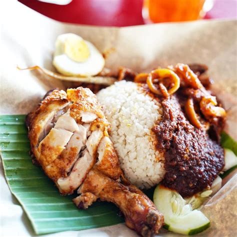 Elevate Your New Year Dinner Plans With These 5 Eateries In Kuching - KL Foodie