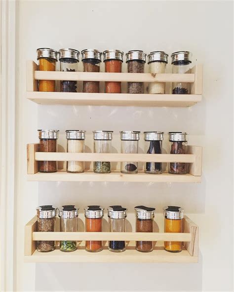 Spice Rack Ideas for The Kitchen and Pantry