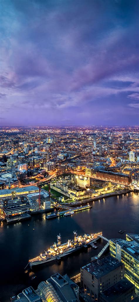 London City Wallpaper 4K, Cityscape, City lights, Dusk