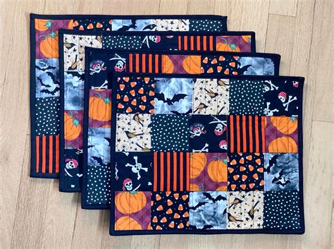 Halloween Placemats Set of 4 Halloween Quilted Placemats | Etsy