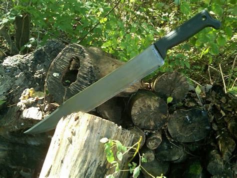 Types Of Machetes: Learn Which One You Need In Every Situation