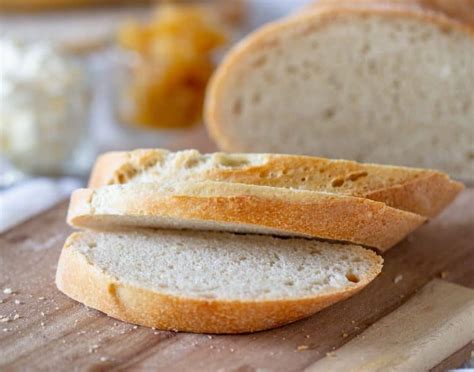 Semolina Bread Recipe - Vintage Kitchen Notes