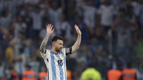 Lionel Messi surpasses 100 career goals for Argentina | AP News