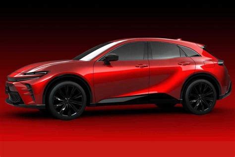 2024 Toyota Crown Sport SUV debuts In Japan with a hybrid mill