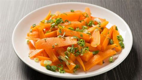 Boiling Carrots And Potatoes Together (9 Easy Steps]