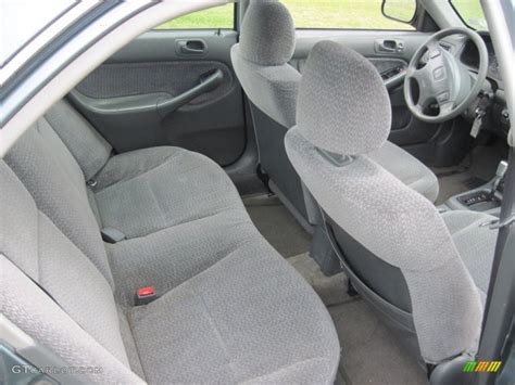 1999 Honda Civic LX Sedan interior Photo #50529358 | GTCarLot.com