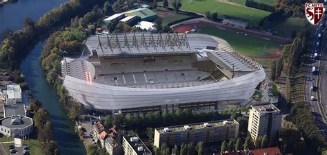 Nouvelle tribune et nouvelles installations au stade du FC Metz (2019)