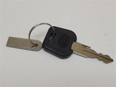 C0515.1CD | Key, Battery Lock, Replacement, Cut to Code - FUELL