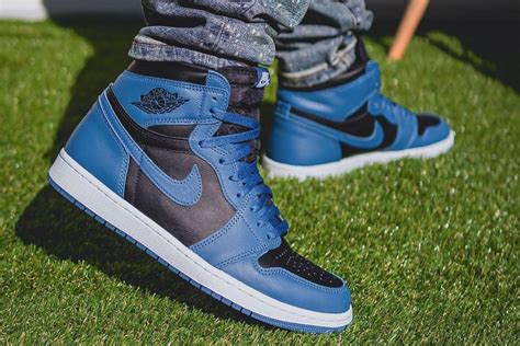 Here's How People are Styling the Air Jordan 1 'Dark Marina Blue' - Industry News