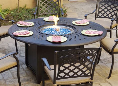 Lark Manor Muskegon 29'' H x 60'' W Aluminum Propane Outdoor Fire Pit Table with Lid & Reviews ...