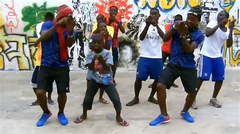 Ghanaian youth show their Azonto dance moves - Footwright A Showcase ...