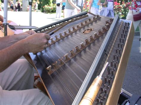 The Best Hammered Dulcimers [2022]