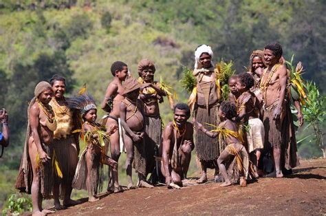 Papua New Guinea Holidays | Custom PNG Tours