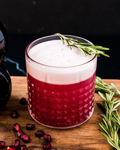 Top 10 Winter Gin Cocktails – A Couple Cooks