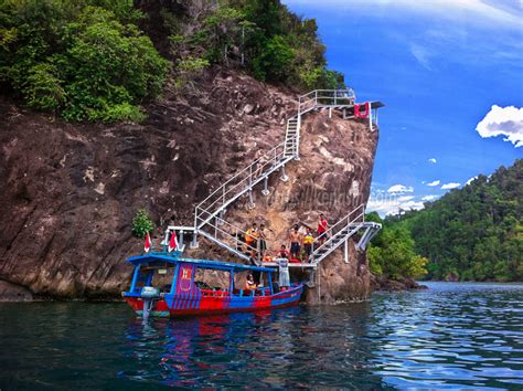 Pulau Mandeh dan Puncak Mandeh, Surga di Selatan Sumatera Barat | Kenasih.Com