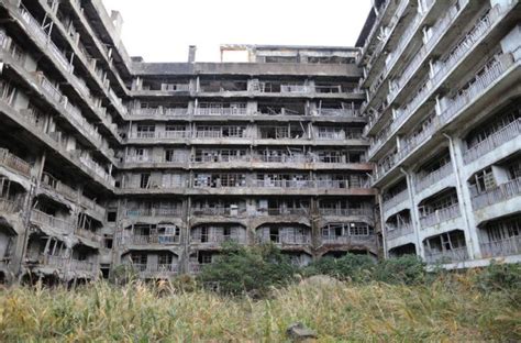 Japan's Abandoned Hashima Island Is Full Of Decay And Dark Secrets