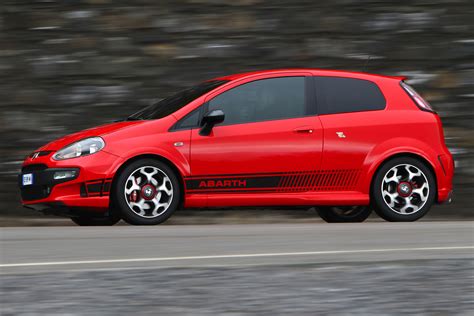 Abarth Fiat Punto Evo review | evo