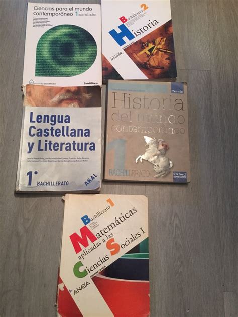 Libros de texto bachillerato. de segunda mano por 25 EUR en Moralzarzal en WALLAPOP