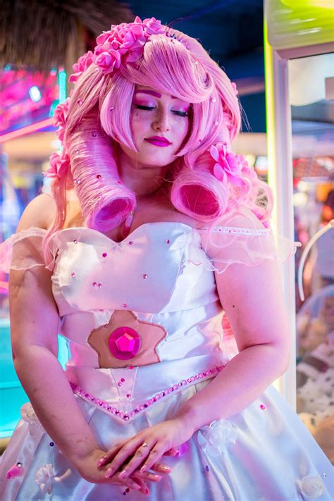 Rose Quartz Print in 2021 | Steven universe cosplay, Amazing cosplay ...