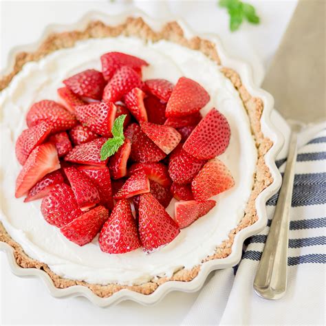 Quick Strawberry Tart Recipe I Delicious and Healthy