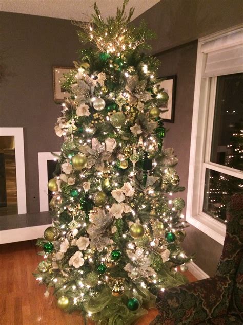 38 Popular Green christmas tree decorations for Remodeling Design | Best Design and Ideas