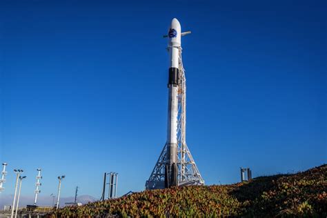 SpaceX postpones California launch to wait for better weather – Spaceflight Now