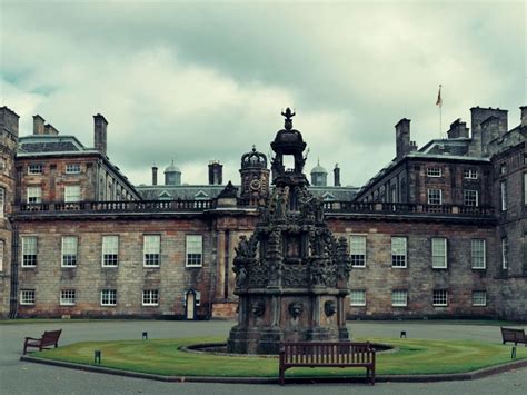 Holyrood Palace Interior Images | Bruin Blog