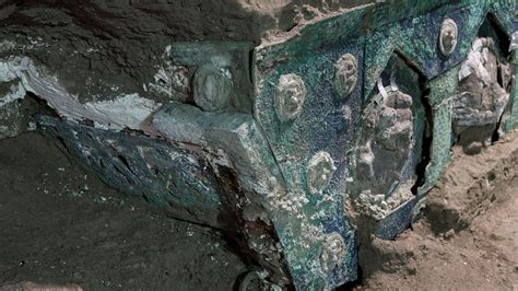 The birth of Modern Man: Archaeology News: Pompeii: Ceremonial chariot discovered in ruins of ...