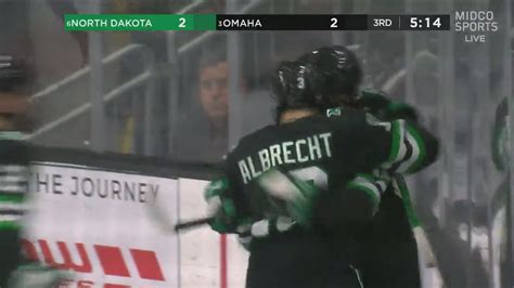 North Dakota Hockey Advances to NCHC Semifinals - KVRR Local News