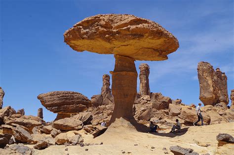 Secret Sahara reveals fairytale formations and ancient lakes | New Scientist