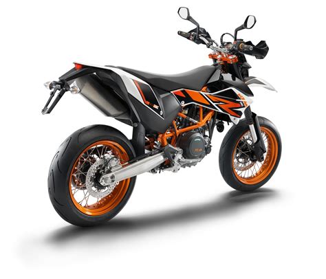 Review of KTM 690 SMC R 2018: pictures, live photos & description KTM 690 SMC R 2018 > Lovers Of ...