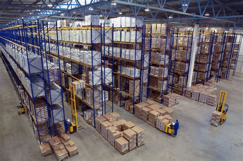 What Are the Different Types of Pallet Racks for Warehouse Storage? - Diversified Rack ...